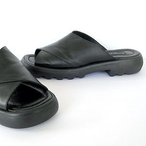 Kenneth Cole New York Leather Sandals Slides sz 8  Made in Italy